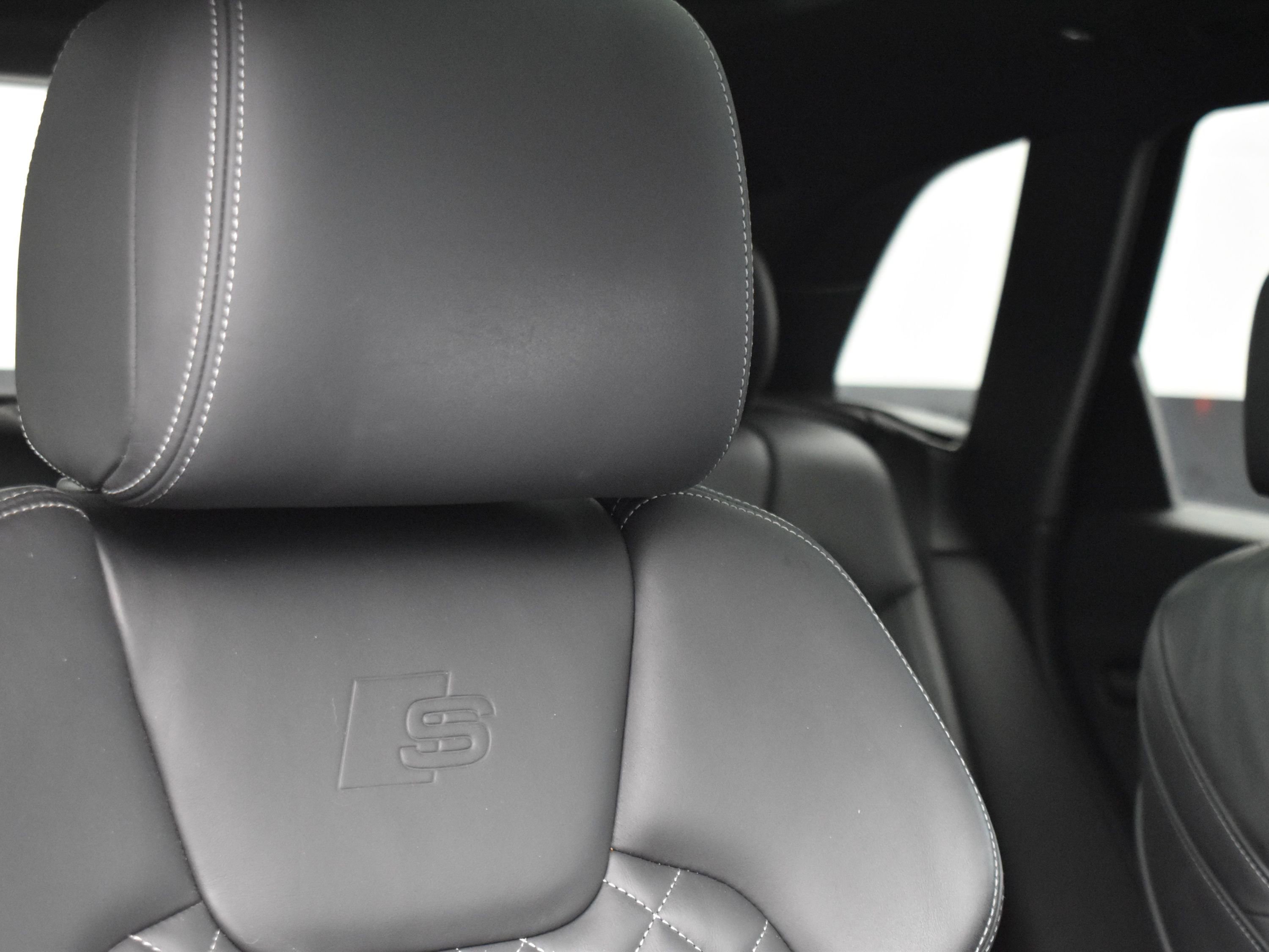 2021 Audi SQ5 Premium Plus photo 22