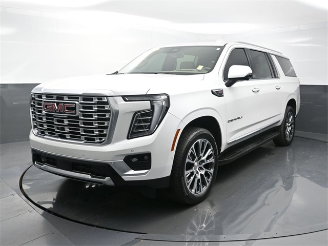 2025 GMC Yukon XL Denali's photo