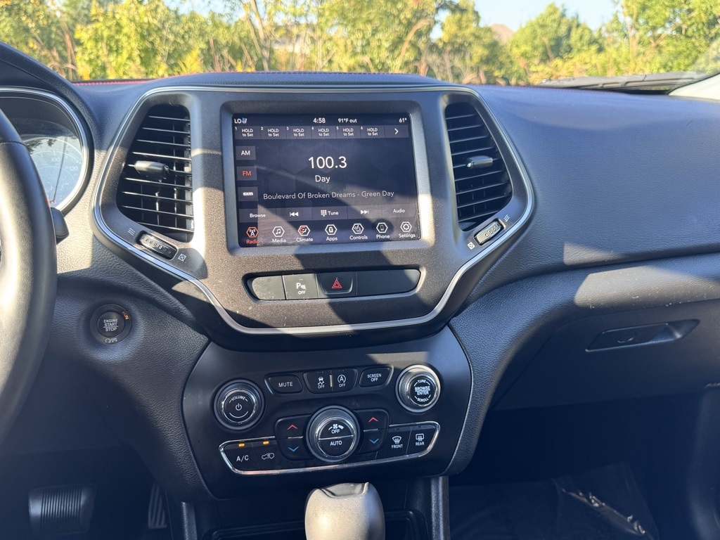 2019 Jeep Cherokee Trailhawk photo 7
