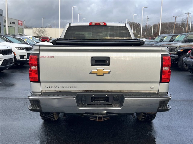 2018 Chevrolet Silverado 1500 LT photo 4