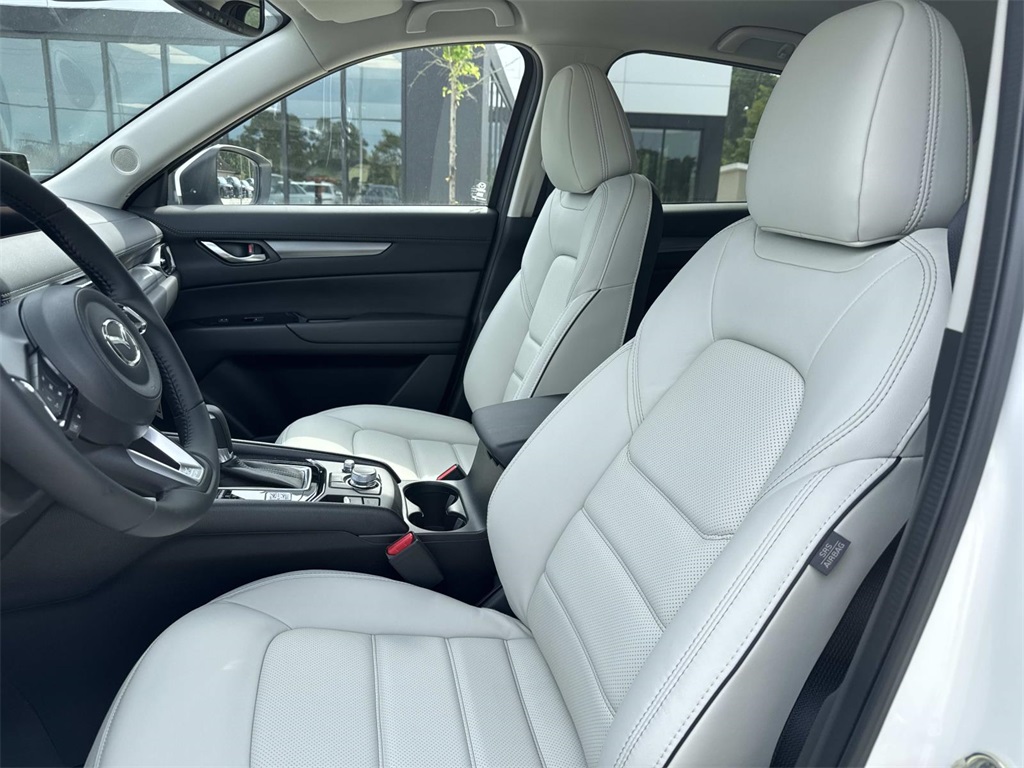 2025 Mazda CX-5 2.5 S Preferred photo 8