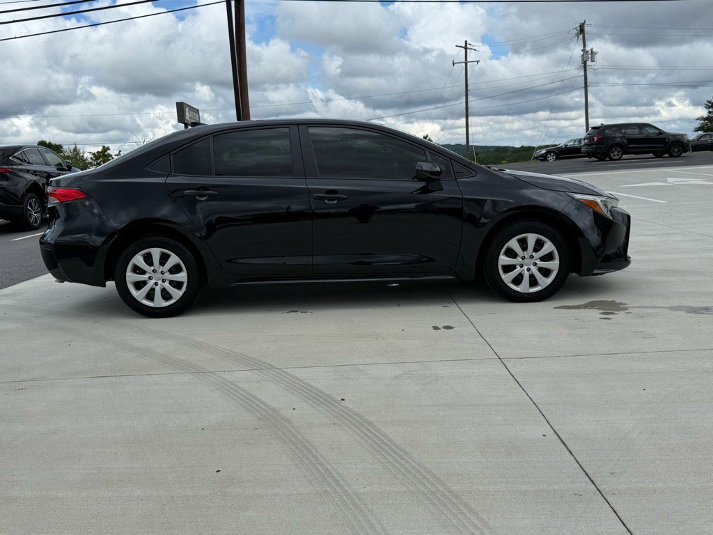 2024 Toyota Corolla Hybrid LE photo 4