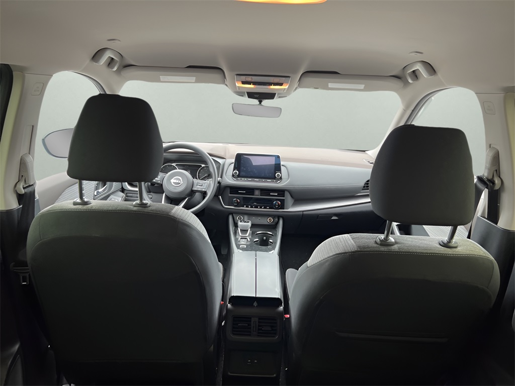 2023 Nissan Rogue SV photo 17