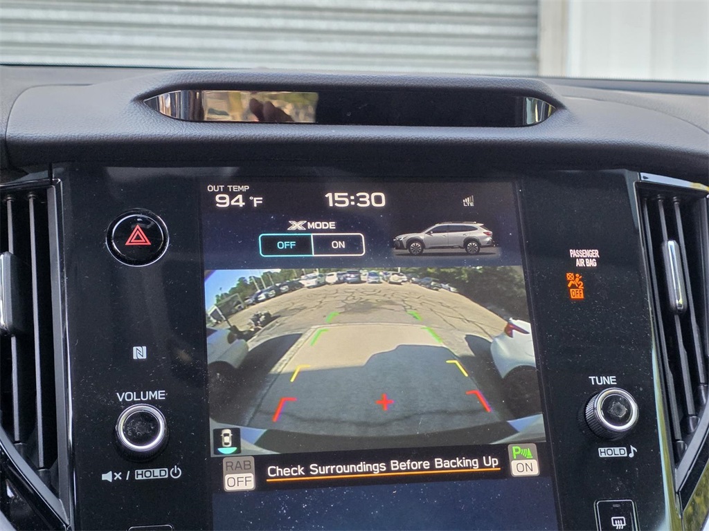 2023 Subaru Outback Touring XT photo 19