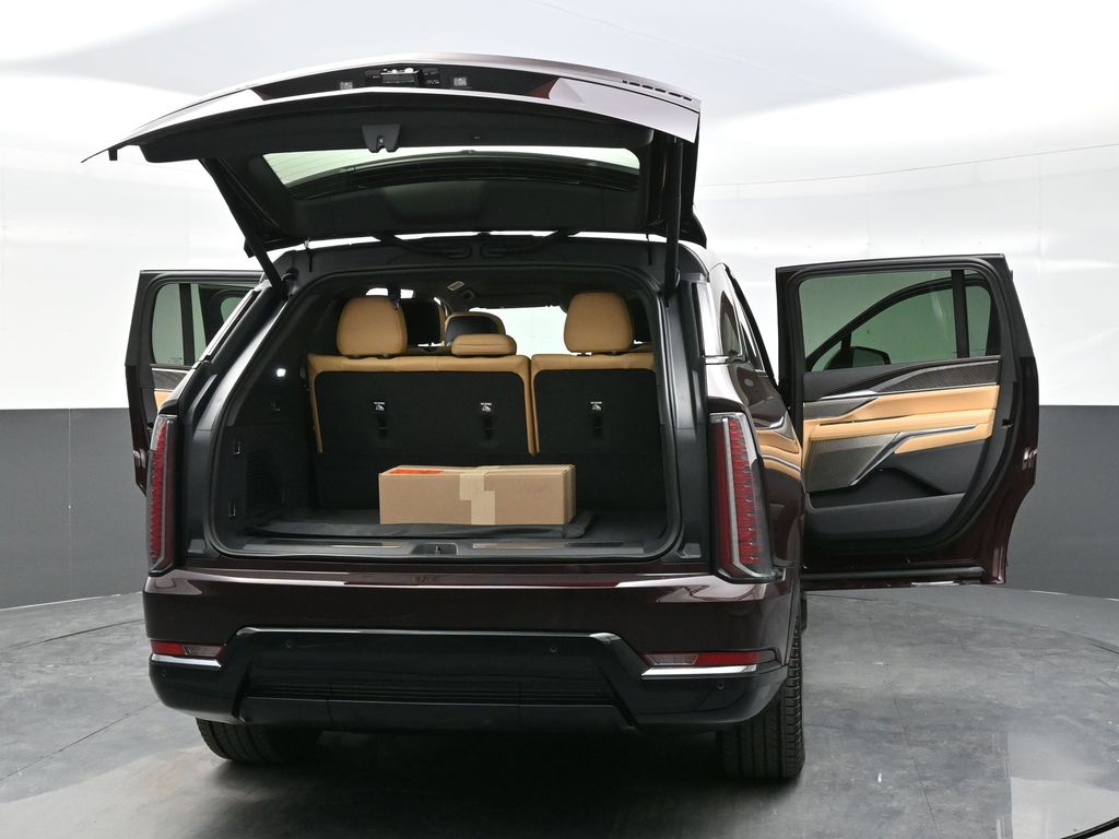 2025 Cadillac Escalade IQ Sport photo 36