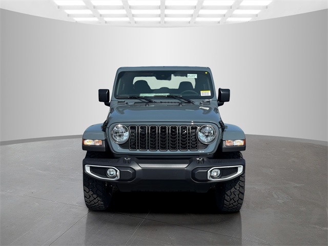 2025 Jeep Gladiator Sport photo 2