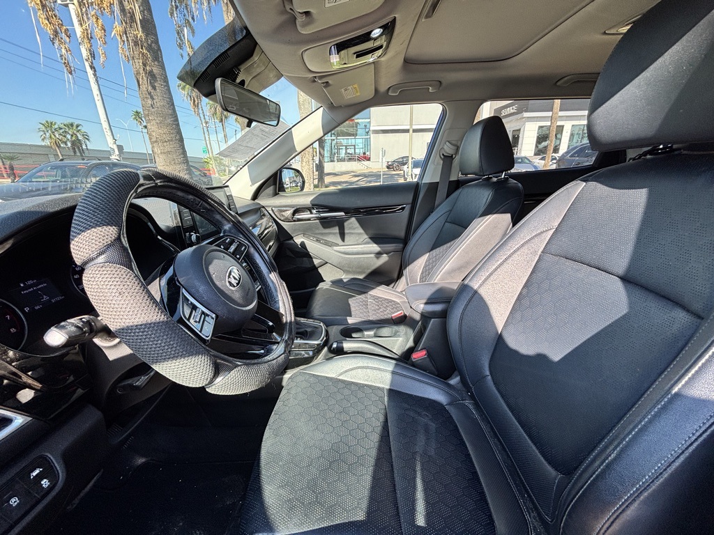 2021 Kia Seltos EX photo 10