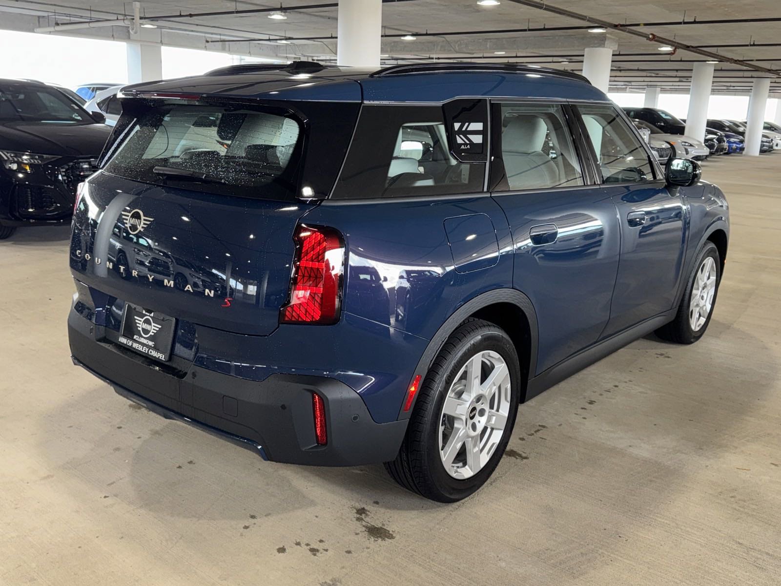2025 Mini Countryman ALL4 Signature photo 7