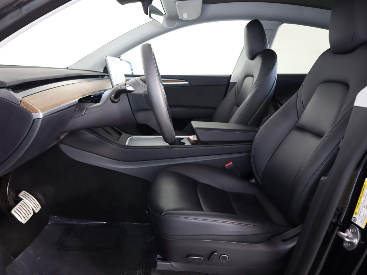 2023 Tesla Model Y Performance photo 12