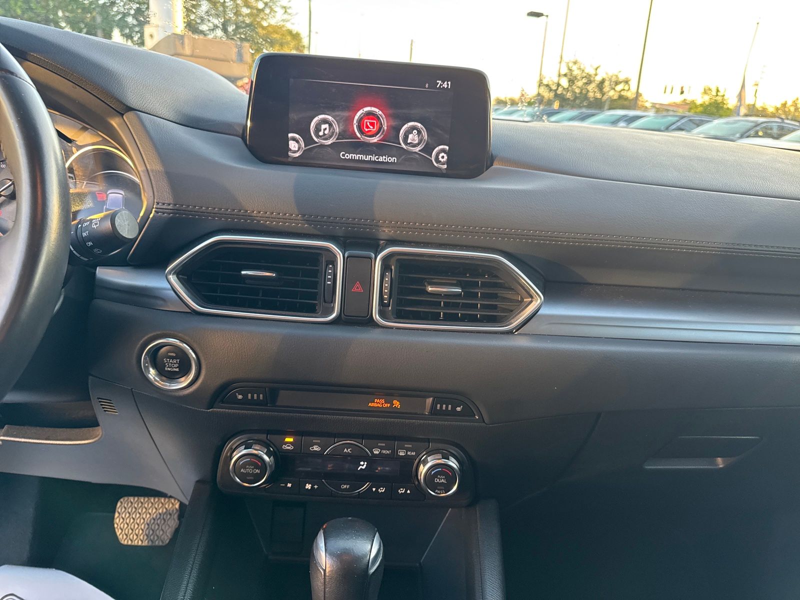 2018 Mazda CX-5 Touring photo 17