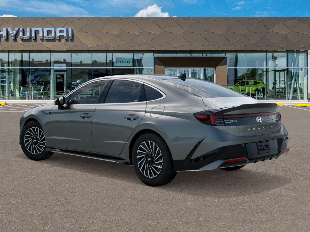 2026 Hyundai Sonata Hybrid Limited photo 3