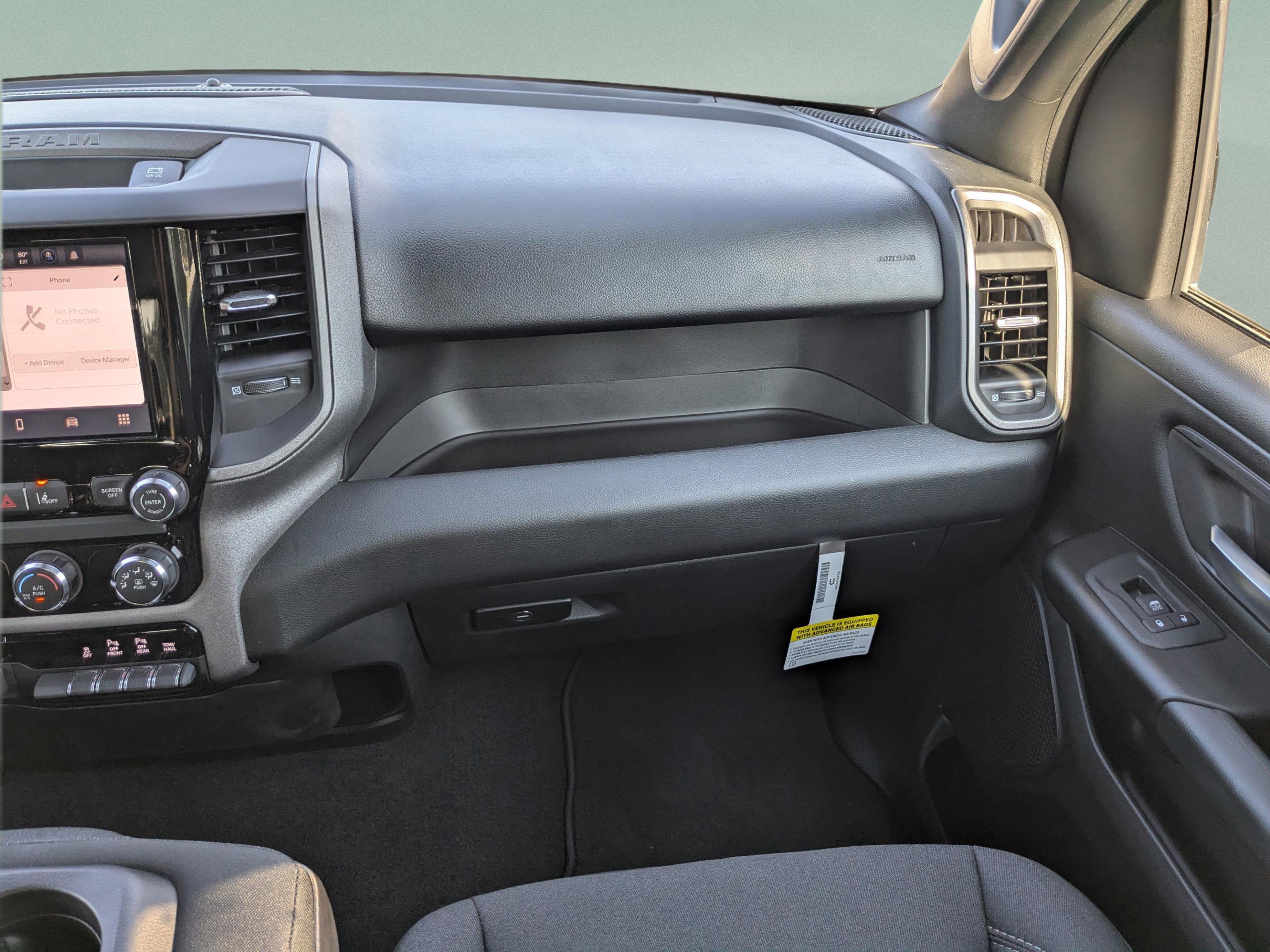 2025 Ram 1500 Tradesman photo 24