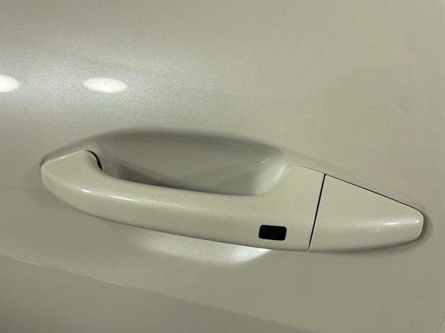 2025 Kia K4 LXS photo 12