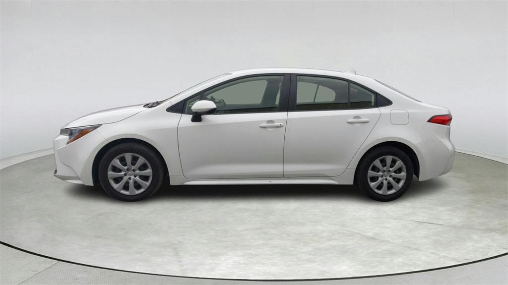 2023 Toyota Corolla LE photo 4