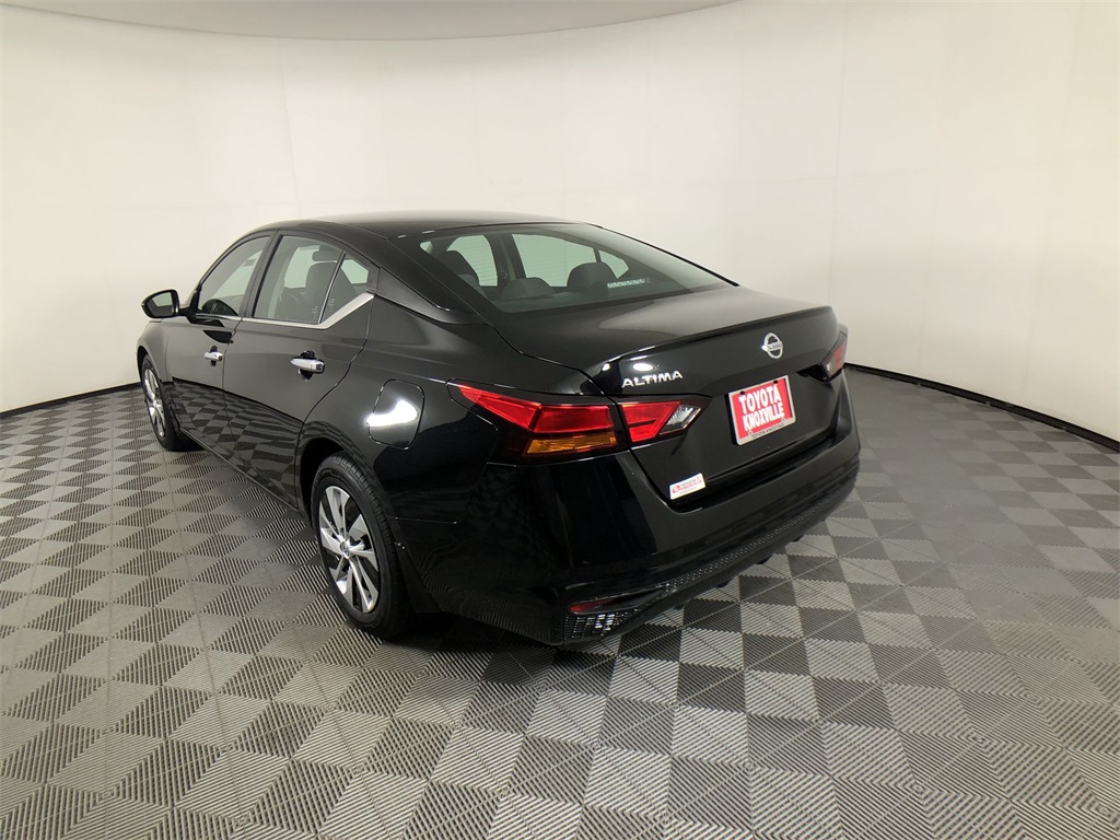 2022 Nissan Altima 2.5 S photo 8