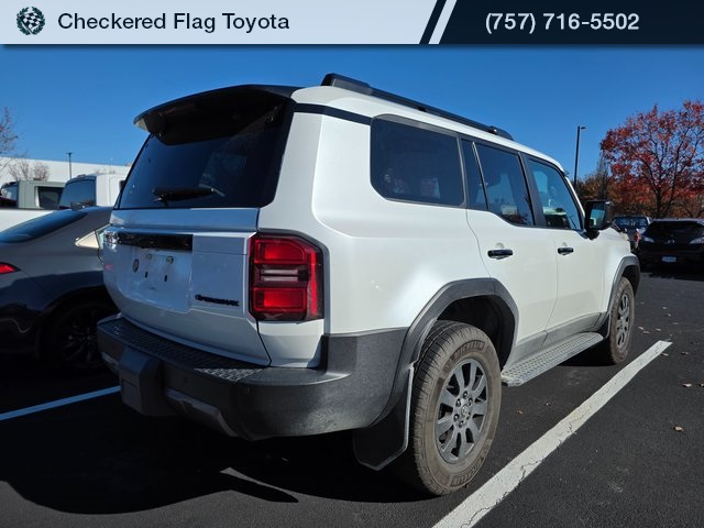 2025 Toyota Land Cruiser Base photo 4