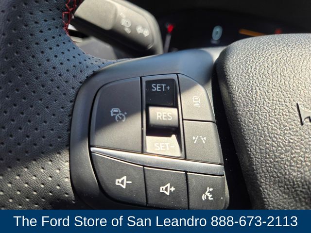 2024 Ford Escape ST-Line photo 19