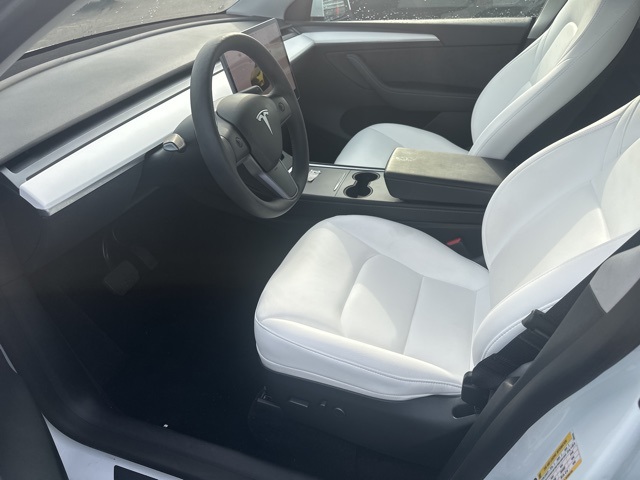 2023 Tesla Model Y Long Range photo 5
