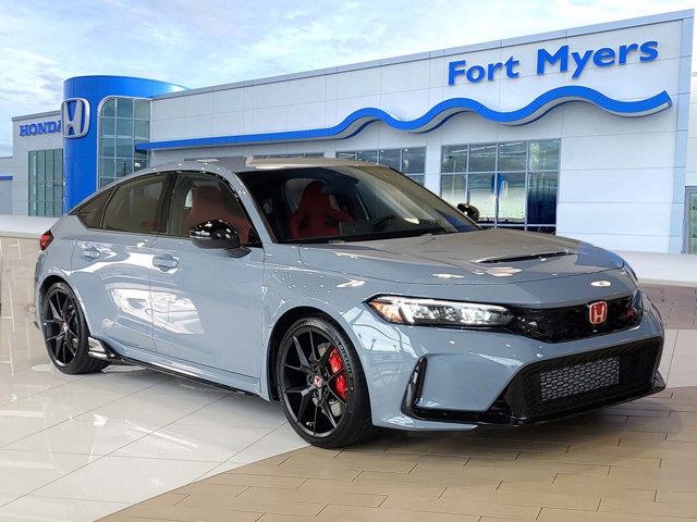 2025 Honda Civic Hatchback Type-R's photo