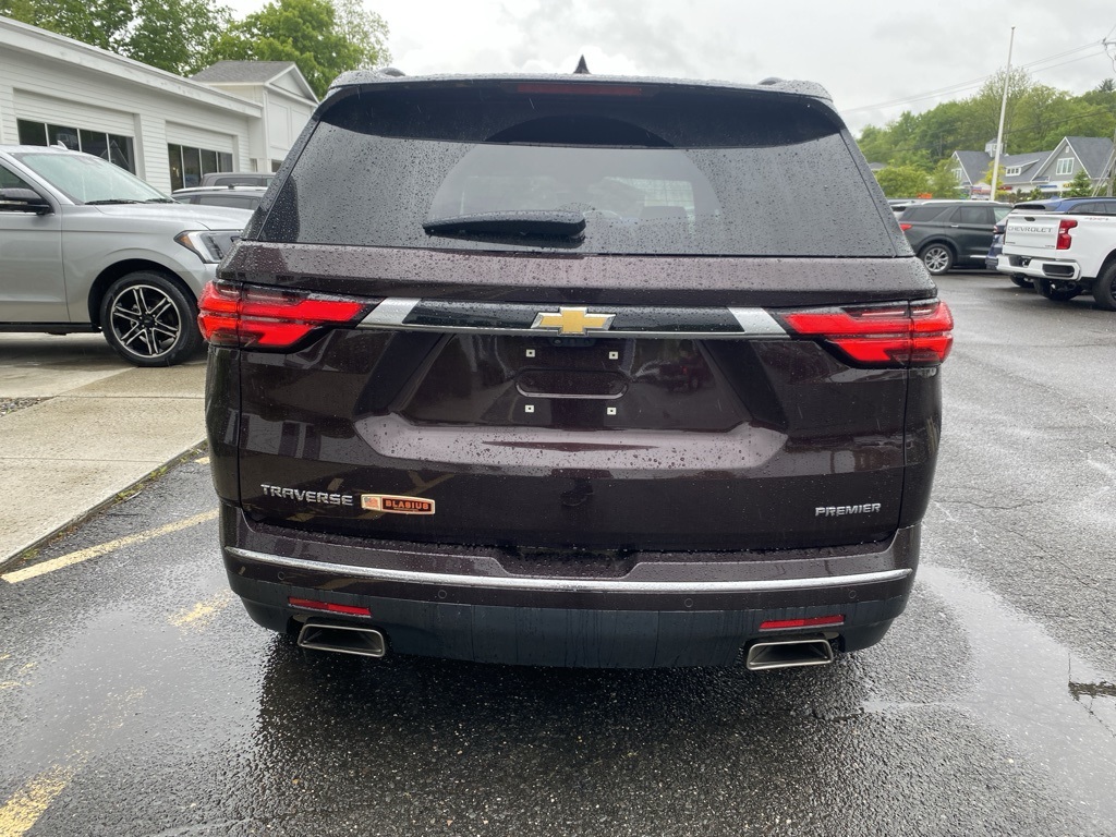 2022 Chevrolet Traverse Premier photo 3