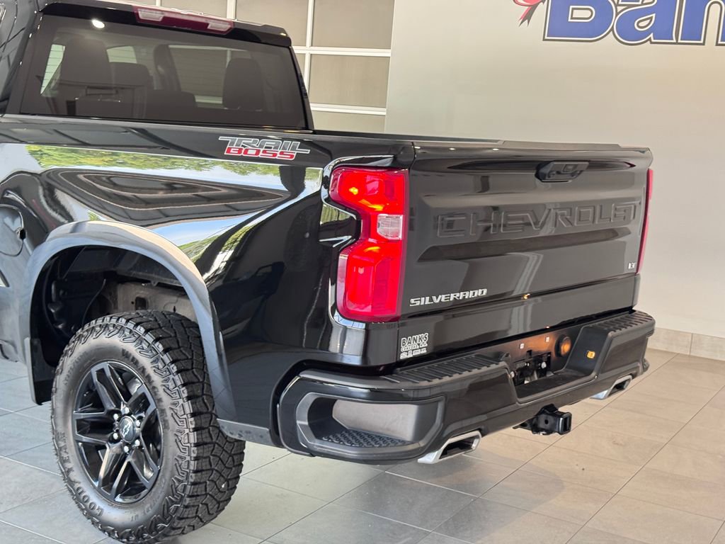2024 Chevrolet Silverado 1500 LT Trail Boss photo 4