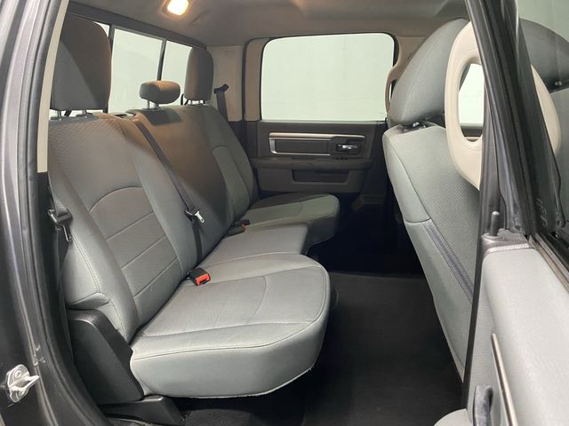 2018 Ram 1500 SLT photo 27