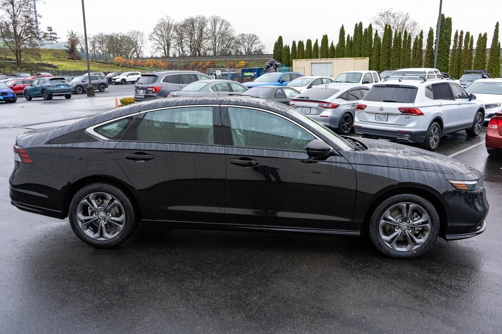 2025 Honda Accord Hybrid EX-L photo 5