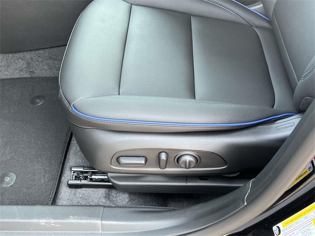 2025 Buick Envista ST photo 17