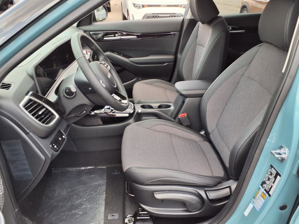 2026 Kia Seltos S photo 4