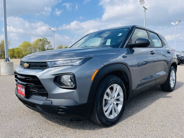 2021 Chevrolet Trailblazer LS photo 3