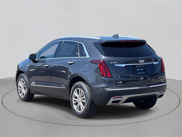 2023 Cadillac XT5 Premium Luxury photo 3