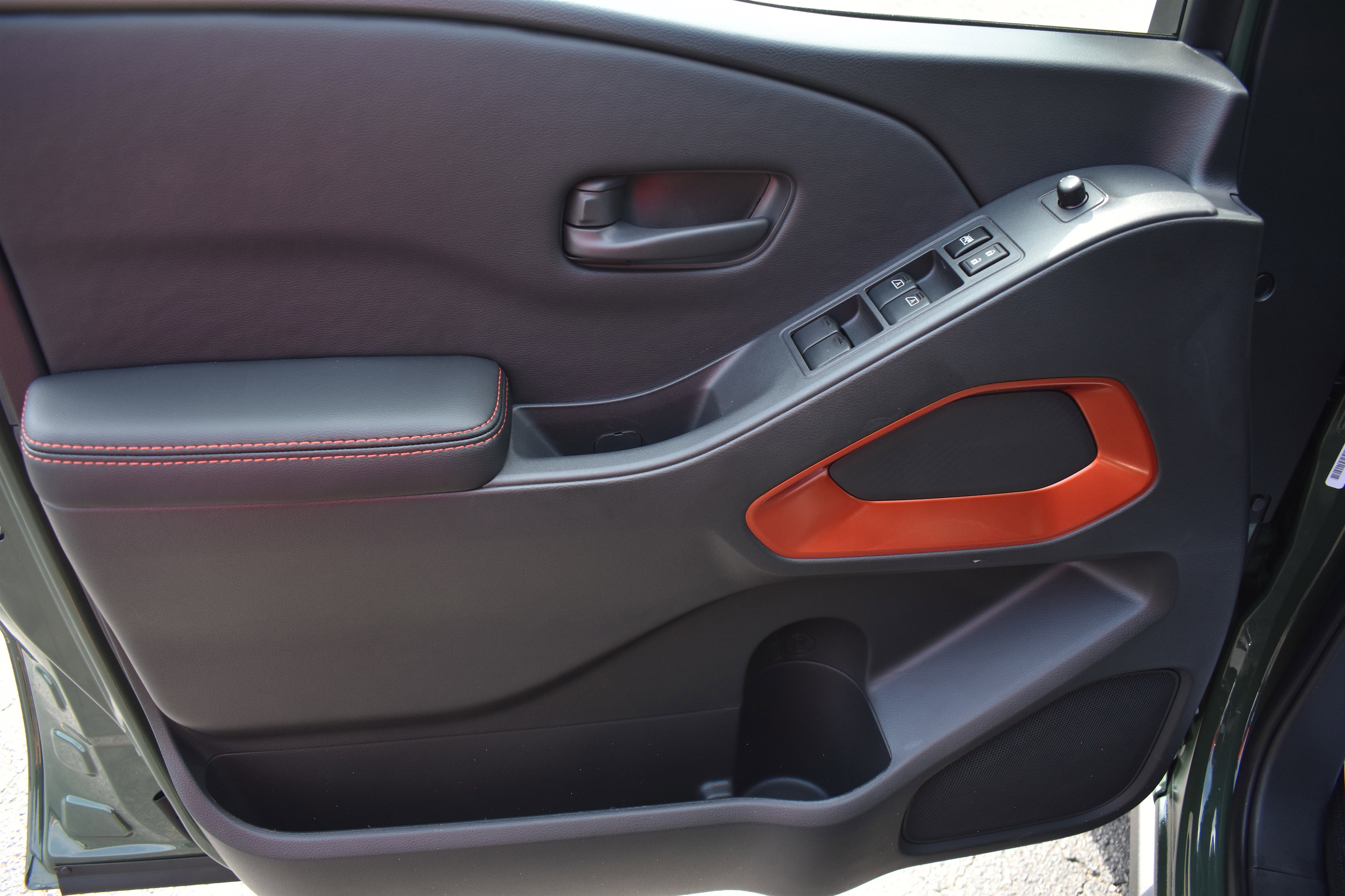 2026 Nissan Frontier PRO-4X photo 4