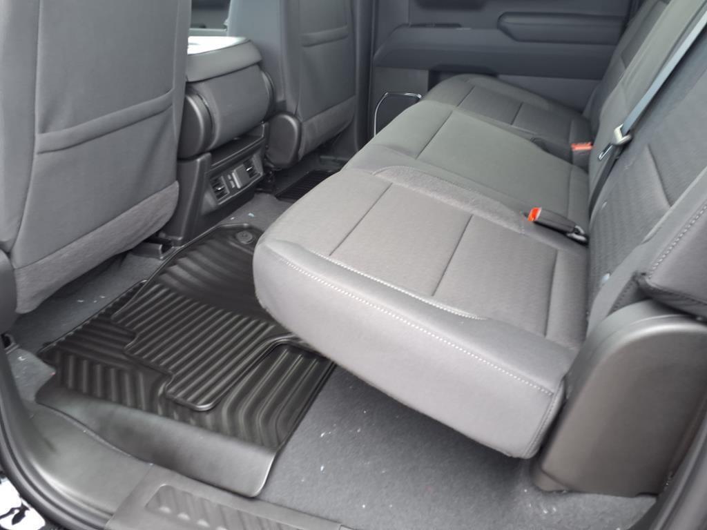 2025 Chevrolet Silverado 1500 LT photo 6