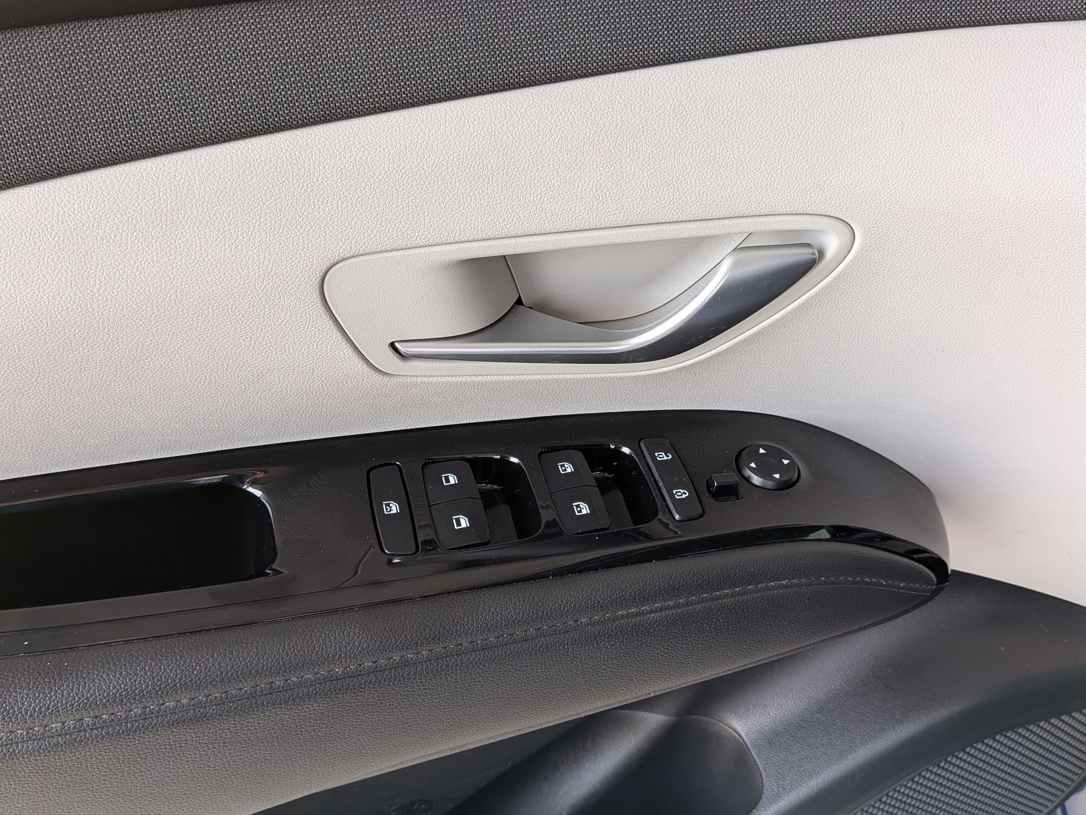 2022 Hyundai Tucson SEL Convenience photo 12
