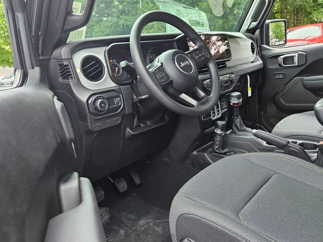 2025 Jeep Wrangler Sport photo 7