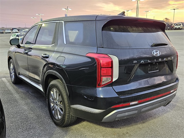 2023 Hyundai Palisade SE photo 3