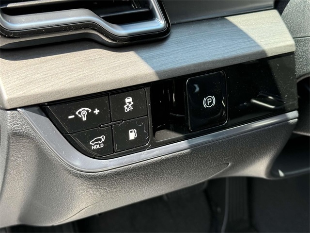 2025 Kia Sportage Plug-In Hybrid X-Line photo 26