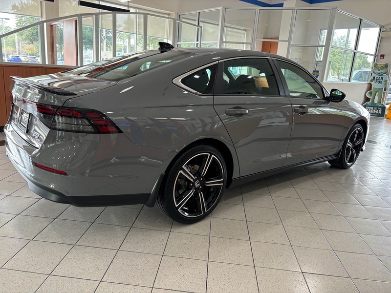 2025 Honda Accord Hybrid Sport photo 4