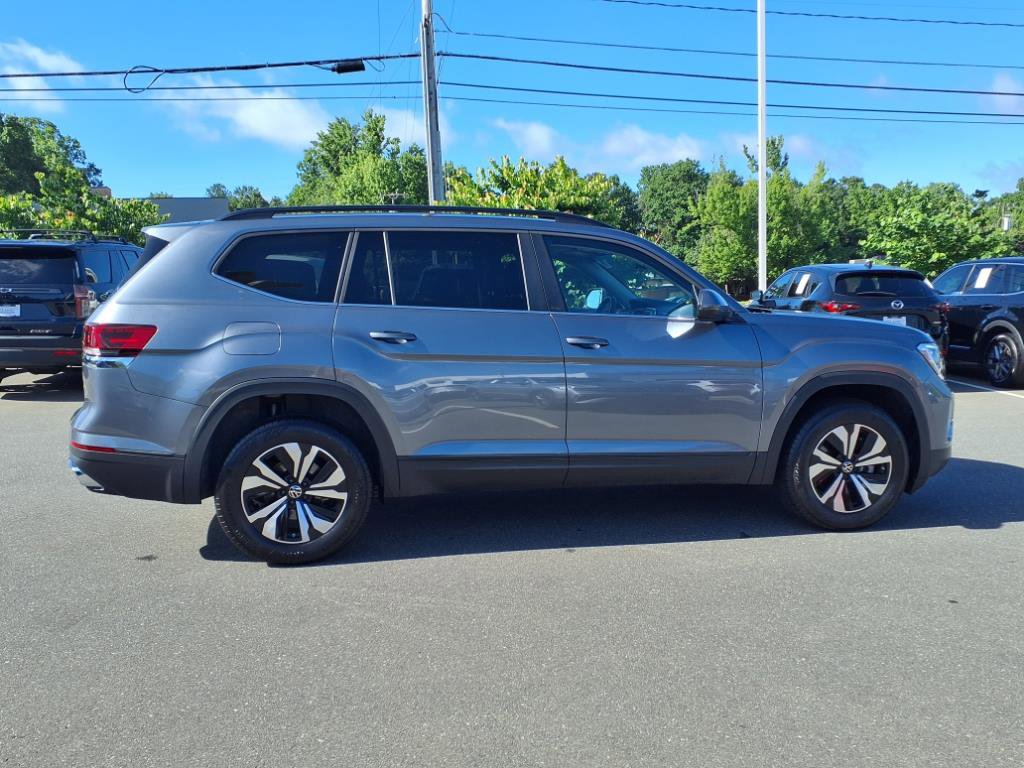 2024 Volkswagen Atlas SE photo 19