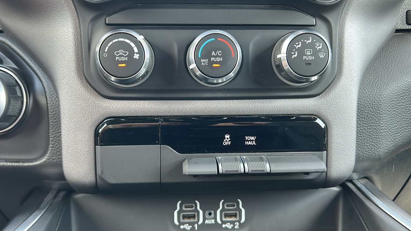 2022 Ram 1500 Big Horn Lone Star photo 28