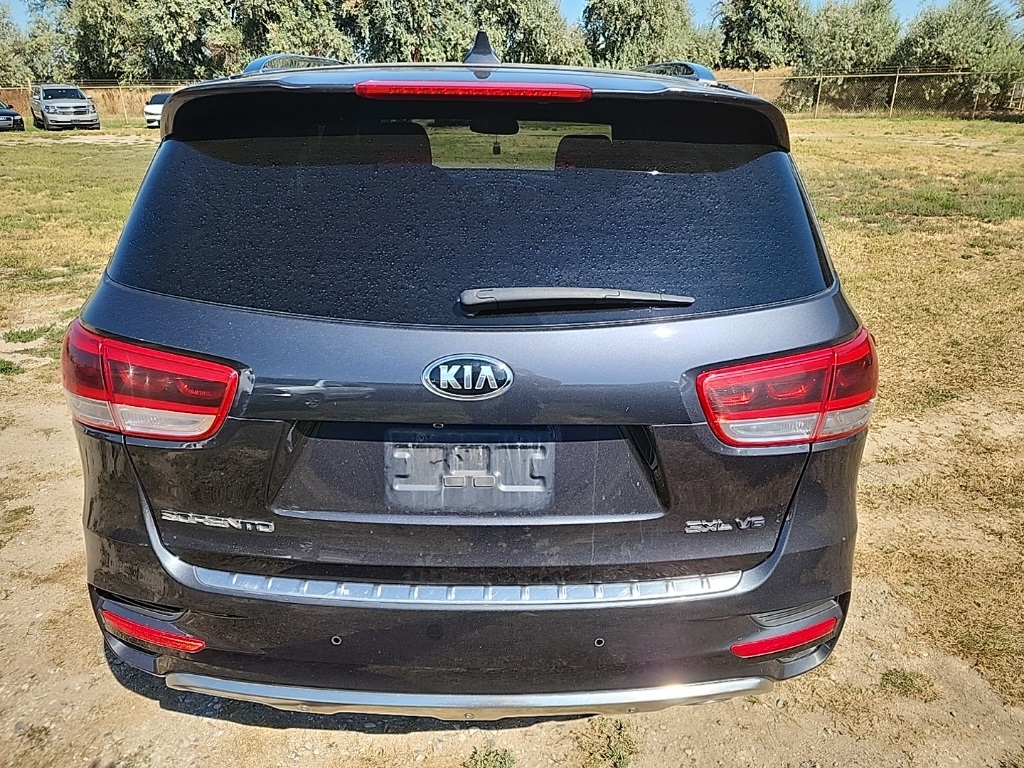 2017 Kia Sorento SX Limited photo 3