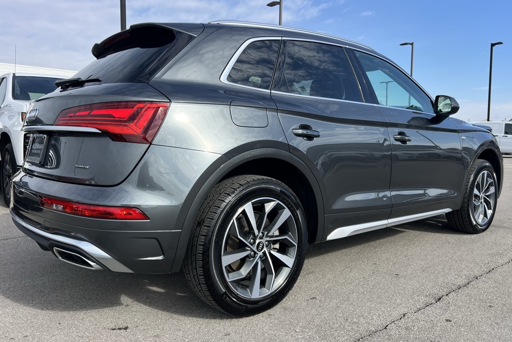 2022 Audi Q5 45 S line Premium photo 4