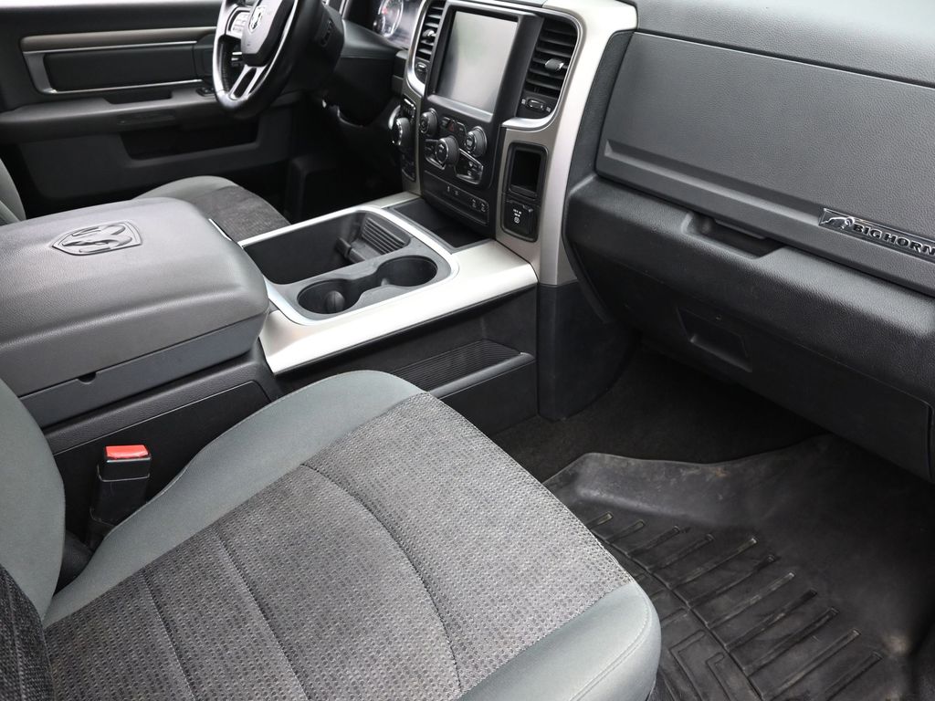2016 Ram 1500 Big Horn photo 5