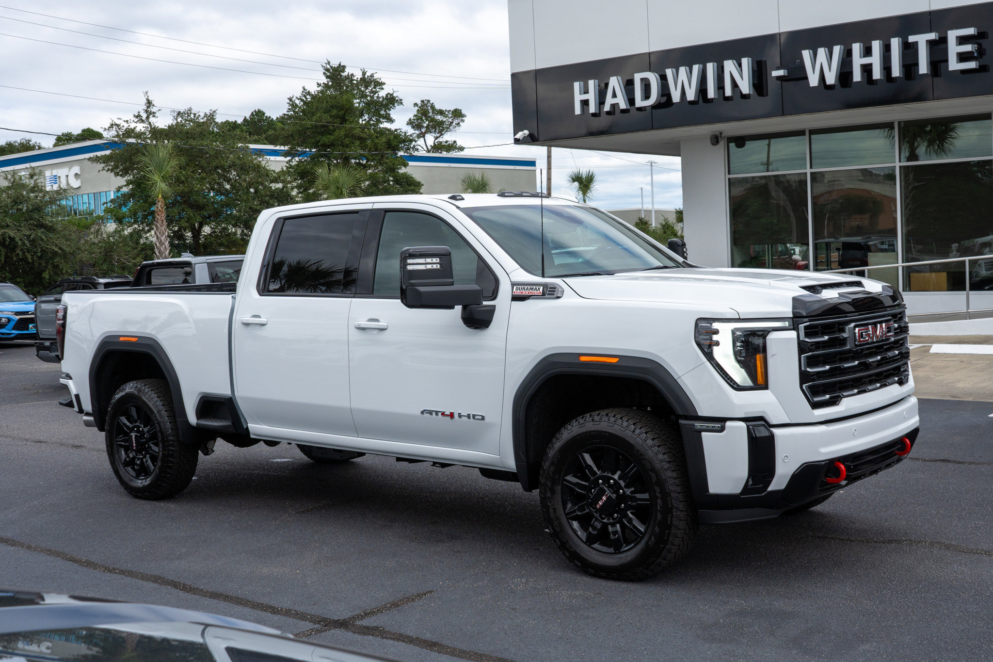 2026 GMC Sierra 2500HD AT4's photo