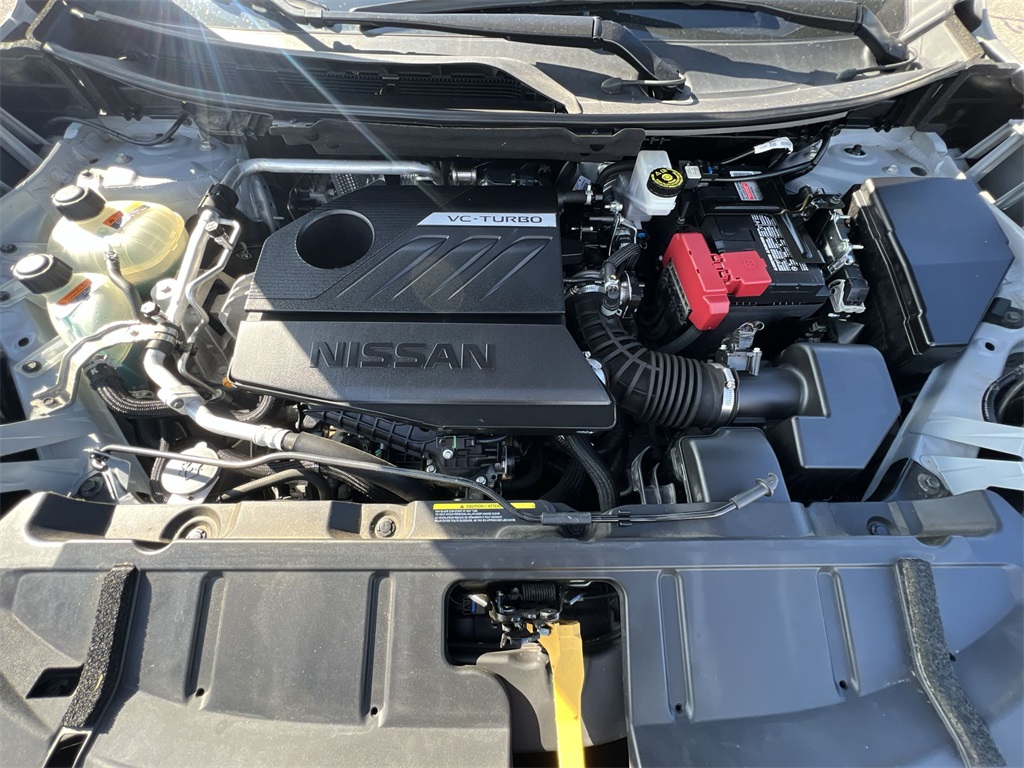 2023 Nissan Rogue SL photo 17