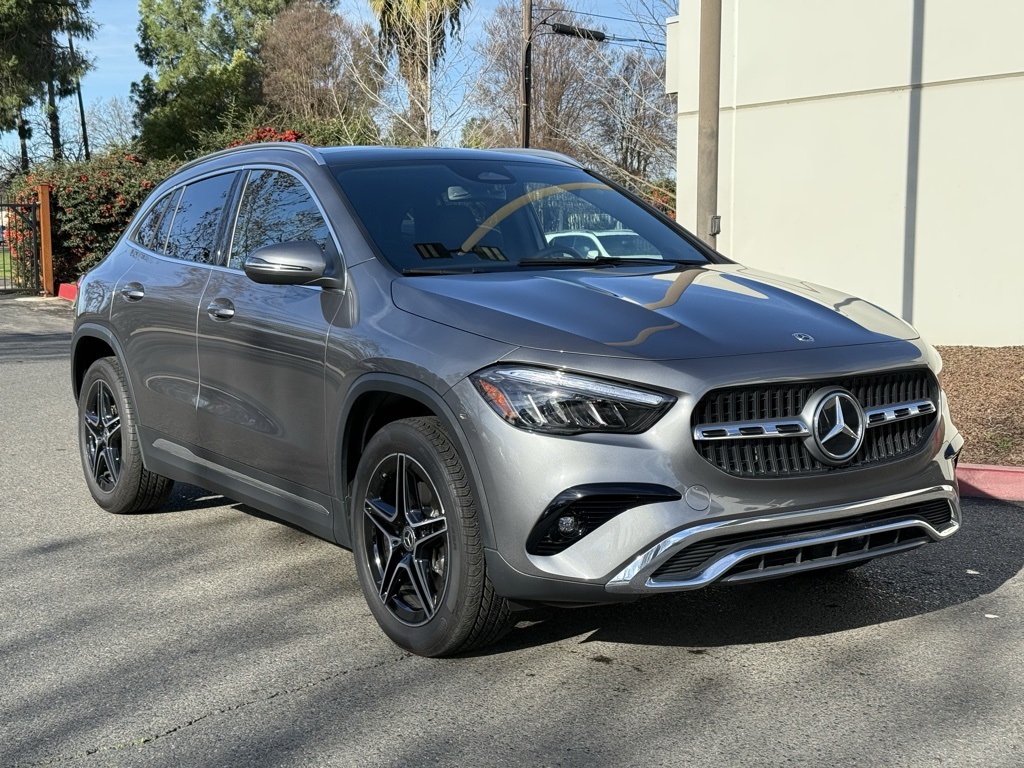 2026 Mercedes-Benz GLA GLA 250's photo