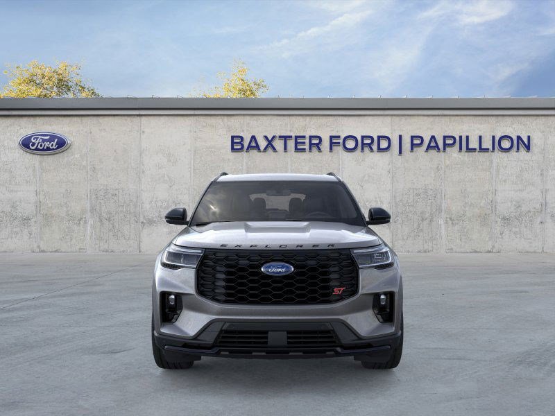 2025 Ford Explorer ST photo 19