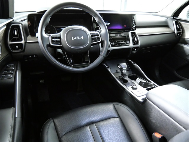 2023 Kia Sorento X-Line S photo 4