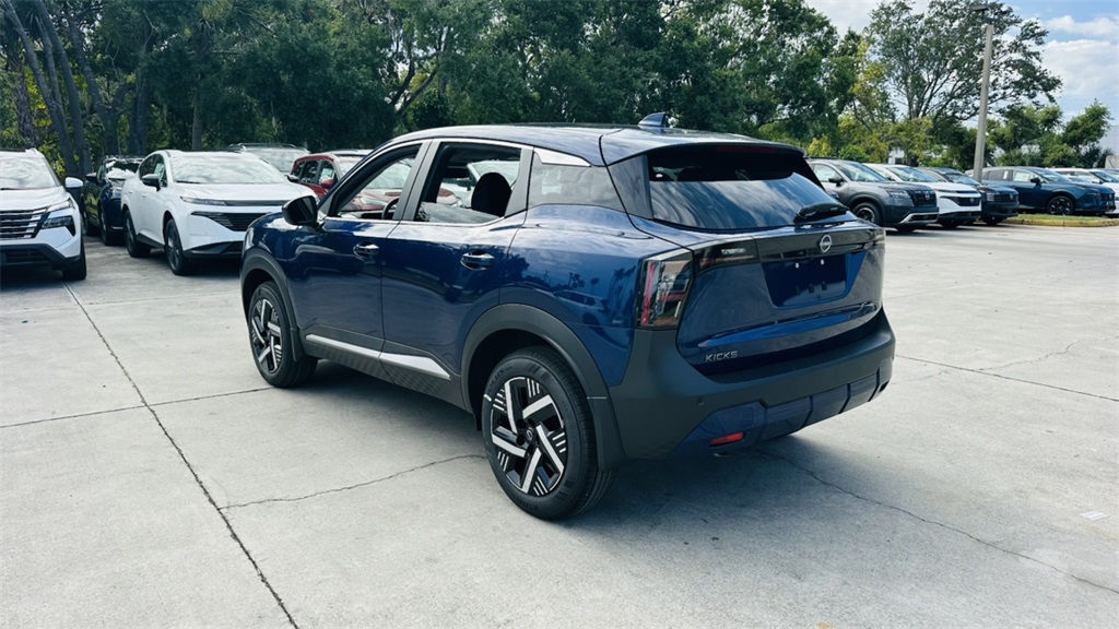 2026 Nissan Kicks SV photo 5