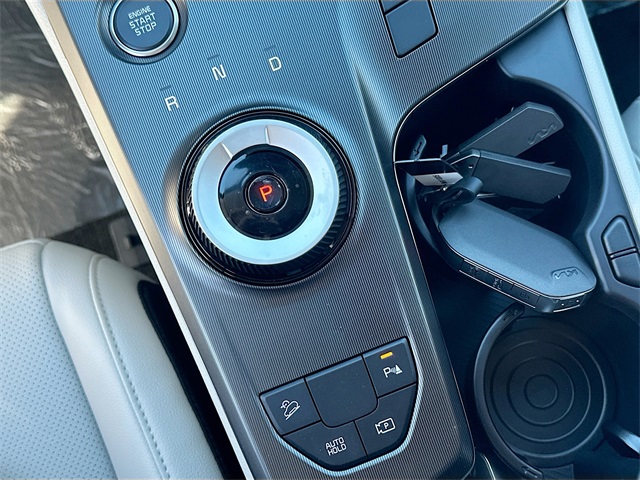 2026 Kia Sportage Hybrid EX photo 15